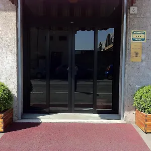 Hotel Arcobaleno, Vimodrone